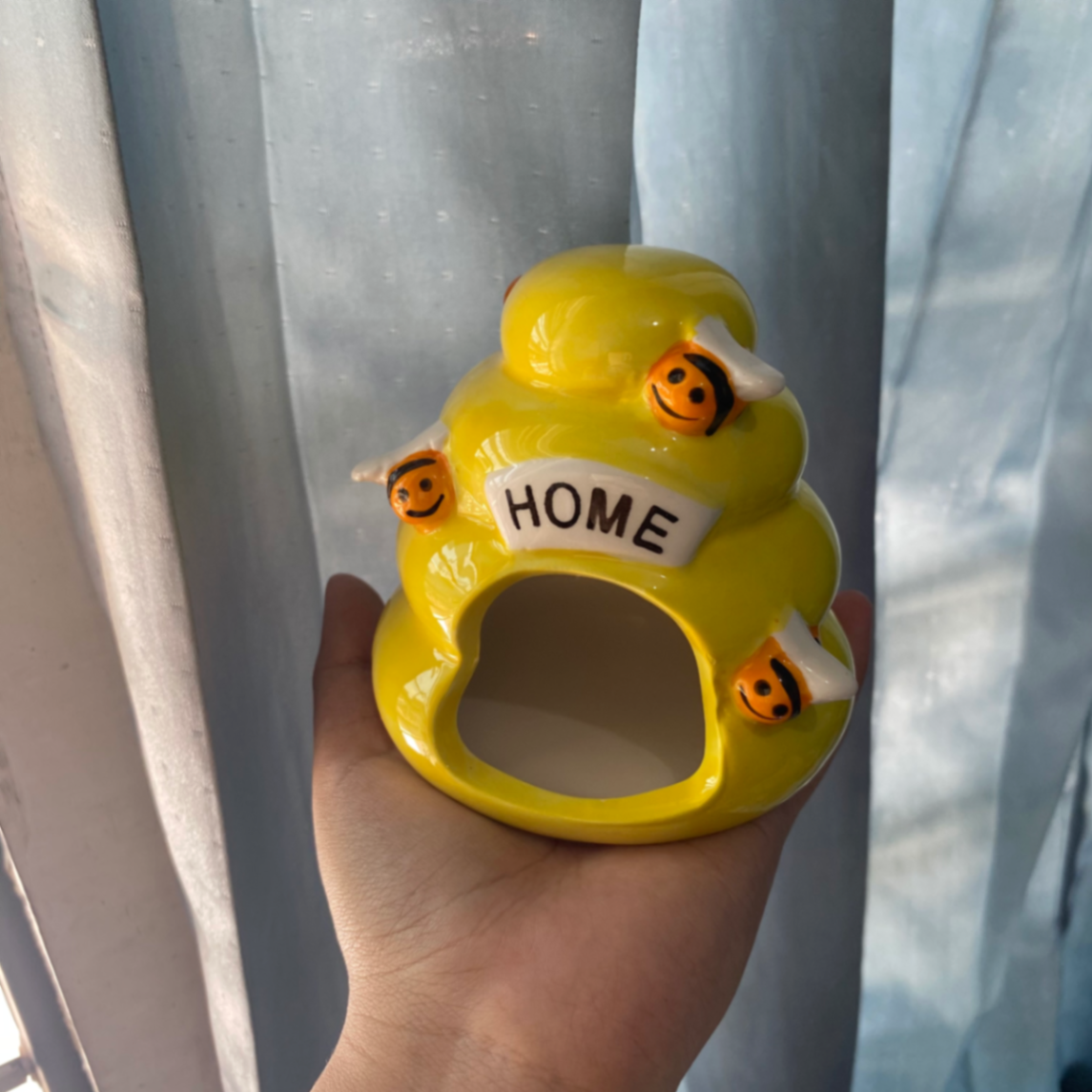 Rumah keramik hamster bentuk sarang lebah