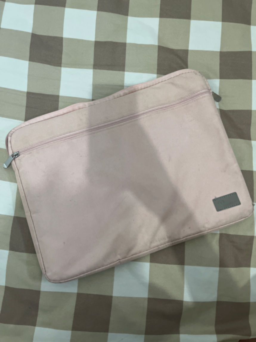 Pouch laptop besar