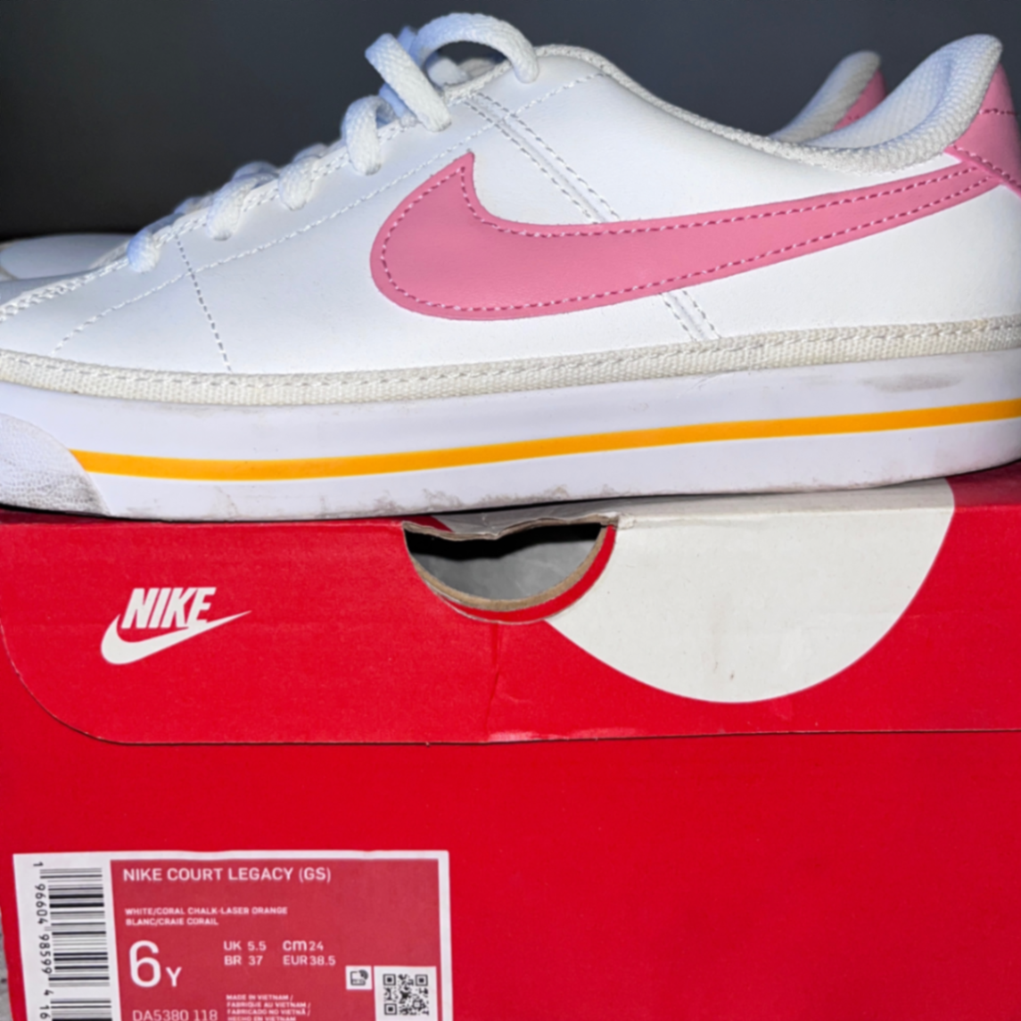 Nike Court Legacy (WITH BOX)